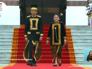 Jokowi Kenakan Baju Adat Takwo Khas Kaltim saat HUT ke-79 RI di IKN