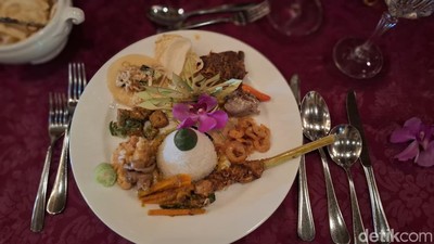 Lezatnya Hidangan Betawi Rijsttafel di Resto Bergaya Kolonial