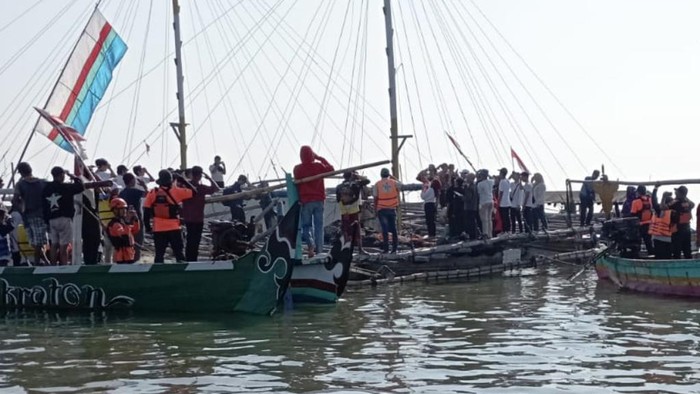 upacara bendera di pasuruan