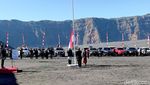 Upacara HUT ke-79 RI di Lautan Pasir Bromo