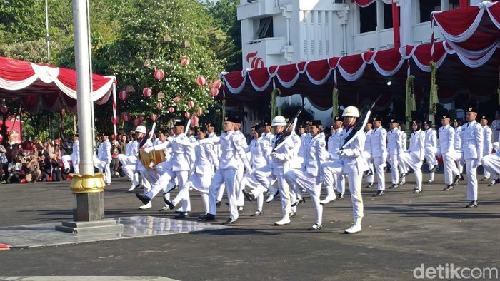 Upacara HUT ke-79 RI di Surabaya