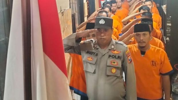 Upacara Tahanan Polresta Banyuwangi Peringati Detik- Detik Proklamasi di HUT RI ke-79