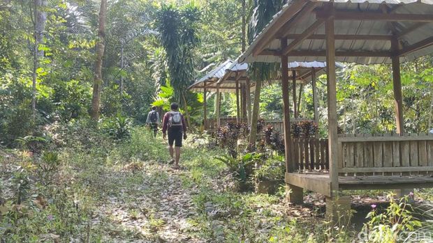 Wisata Banyunget Trenggalek terbengkalai