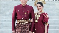 Bersama sang suami, Agus Harimurti Yudhoyono (AHY), Annisa Pohan meraih Busana Terbaik di upacara peringatan HUT ke-79 RI di IKN Nusantara. Foto: Instagram annisayudhoyono