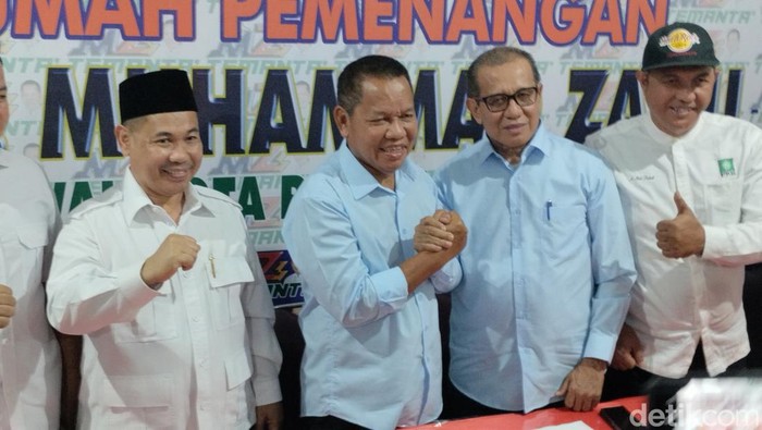 (Dari kiri ke kanan) Ketua Gerindra Parepare Surinto, Muhammad Zaini, Prof Bahtiar, dan Ketua PKB Parepare Andi Fudail.