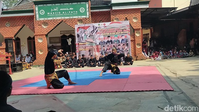 Festival Pencak Silat di Sukabumi