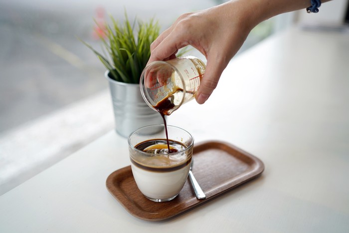 kopi campur yogurt