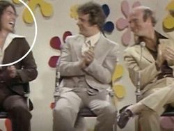 Kumpulan Foto Ini Tampak Biasa, Tapi Punya Kisah Mengerikan di Baliknya