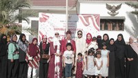 Dr Dede Achmad Rifai selaku KUAI (Kuasa Usaha Ad Interim) KBRI Tripoli beliau menyampaikan rasa gembira terhadap mahasiswa yang sedang menempuh pendidikan di Libya. Para mahasiswa telah turut andil membantu KBRI dalam melaksanakan pekerjaannya dan berharap semoga hubungan baik ini bisa terus terjaga. “Dan semakin membaik dan kami berpesan kepada para mahasiswa untuk selalu belajar dengan rajin dan sungguh-sungguh agar nanti balik ke indonesia bisa memberikan yang terbaik buat bangsa Indonesia,” tutur Dede.Foto: (Wahid Elakbar/PPI Dunia Libya)