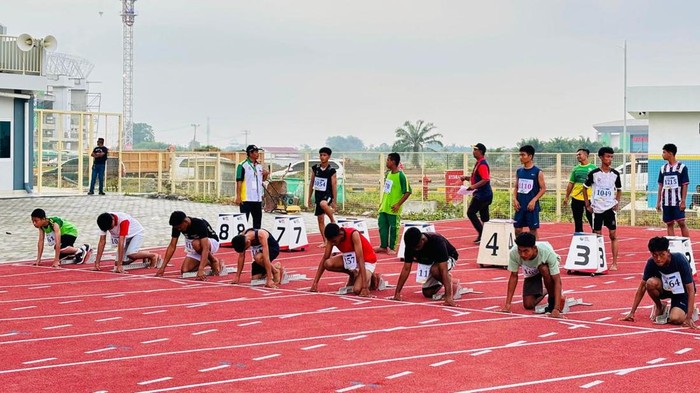 Pembukaan Kejurda sekaligus uji coba venue atletik di Stadion Utama, Deli Serdang