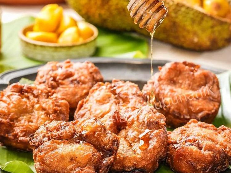 Renyah Legit! 20 Pisang Goreng Madu Populer Ada di Sini!