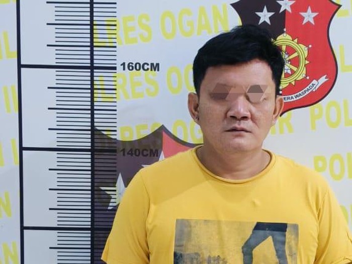 Tamruni alias Dedi, pelaku penggelapan uang tetangga Rp 140 juta.
