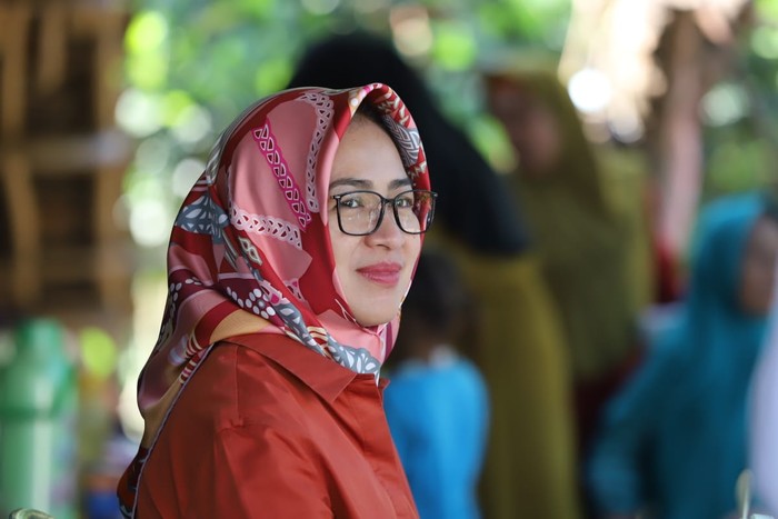 Bacagub Banten, Airin Rachmi Diany