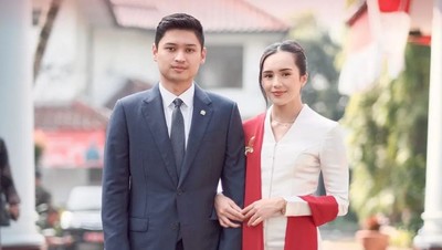 7 Gaya Beby Tsabina di Upacara HUT RI Ke-79, Punya Aura Ibu Pejabat