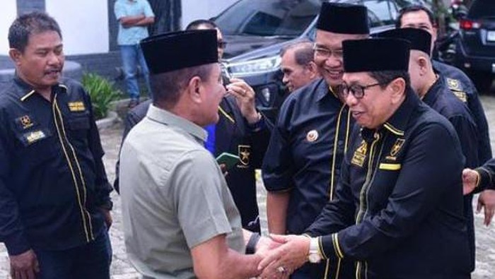 Edy Rahmayadi menerima dukungan Partai Ummat (Foto: Dok.Instagram Edy rahmayadi)