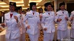 Ekspresi Bahagia Anggota Paskibraka Terima Tabungan Pendidikan