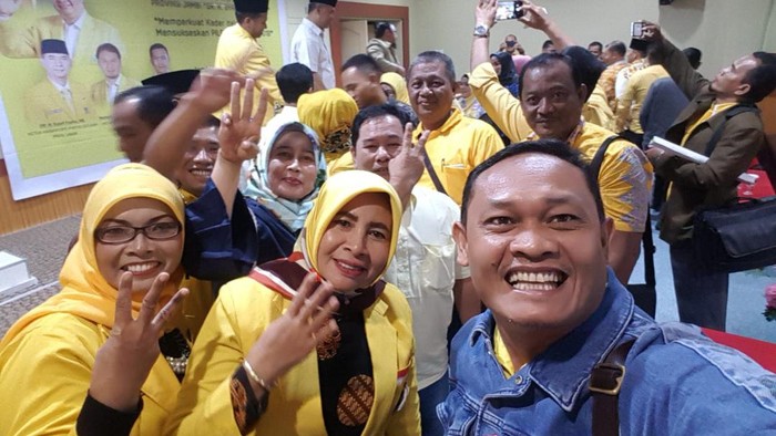 Golkar Jambi yang seluruh sepakat dukung Bahlil jadi Caketum
