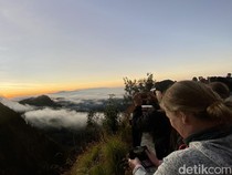 Terbangkan Drone dan Ambil Video di Gunung Bromo Kini Ditarik Rp 2 Juta