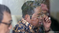 Idrus mengeklaim, dukungan internal Partai Golkar terhadap Bahlil sudah sangat luar biasa hampir mendekati paripurna. Menurut dia, seluruh pemilik suara yang ada di tingkat provinsi maupun kabupaten/kota sudah memberikan dukungan scecara tertulis atas pencalonan Bahlil Lahadalia sebagai Ketum DPP Partai Golkar periode 2024-2029.  