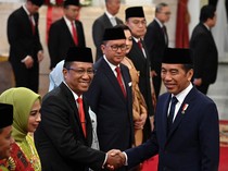 2 Mobil Punya Menkumham Baru Pengganti Yasonna