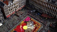 Teka-teki bunga ini untuk pertama kalinya dibuat dari lebih dari 80% dahlia segar, bukan begonia tradisional karena lebih tahan lama dan masih tumbuh di Belgia. 