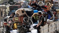Menurut Kantor Koordinasi Urusan Kemanusiaan Perserikatan Bangsa-Bangsa (OCHA), perintah hari Jumat, yang juga mencakup wilayah lain di Gaza di luar zona kemanusiaan, memengaruhi sekitar 170.000 orang yang mengungsi, yang semakin memperburuk situasi mengerikan yang dihadapi warga sipil yang terjebak dalam konflik yang sedang berlangsung.