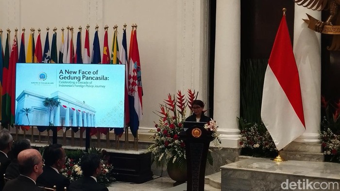 Menlu Retno Marsudi