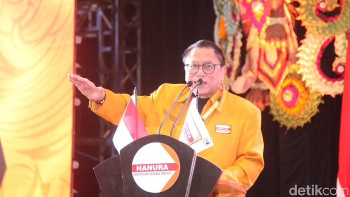 Ketua Umum Partai Hanura Oesman Sapta Odang (OSO).