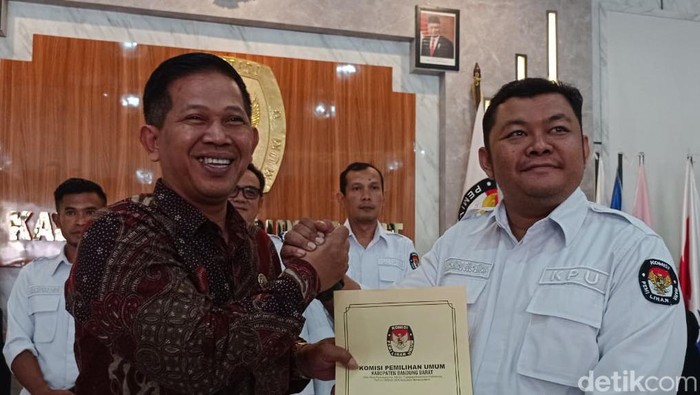 Paslon Independen Pilbup KBB Lolos Verifikasi KPU