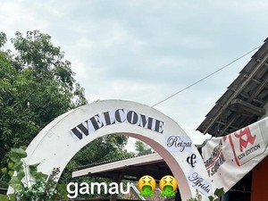 Viral Dekor Resepsi Nikah Rp 9 Juta Gagal Estetis: Bagusan Gapura 17an