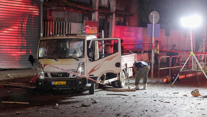 Tragedi di Tel Aviv: Ledakan Bom Merenggut Nyawa, Polisi Israel Lacak Pelaku