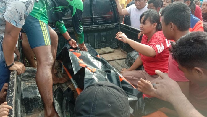 Satu anak meninggal dunia usai tenggalam di Holtekamp Jayapura.