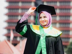 Cerita Shakira Amirah Dulang Prestasi Nasional dan Internasional Semasa Kuliah hingga Kini