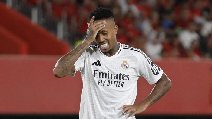 Real Madrids Eder Militao reacts during a Spanish La Liga soccer match between Mallorca and Real Madrid at the Son Moix Stadium in Palma de Mallorca, Spain, Sunday, Aug. 18, 2024. (AP Photo/Francisco Ubilla)