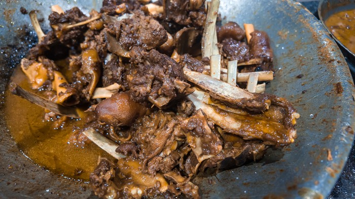 Tengkleng kepala kambing