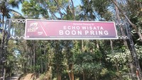 Gerbang masuk Boon Pring.