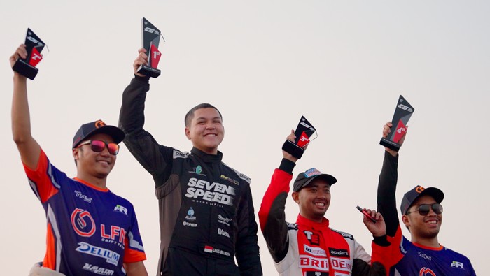Umbu Gillberth bersama Seven Speed Motorsport menangi round 3 IDS 2024