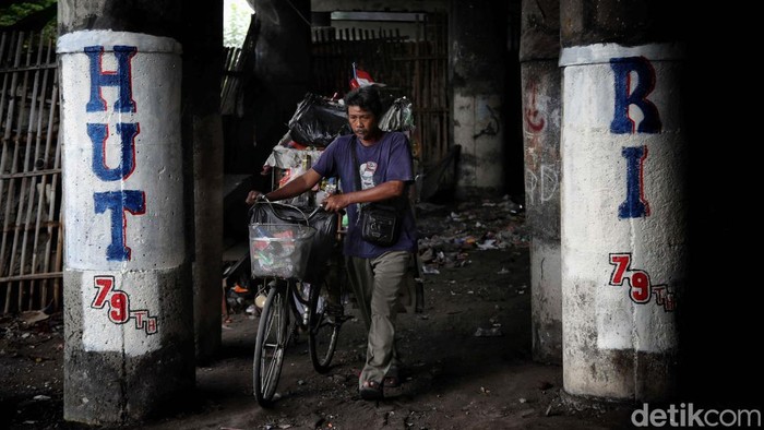 79 Tahun Merdeka, Kemiskinan di Indonesia Masih Ada Indonesia sudah 79 tahun merdeka. Sepanjang usia tersebut, Tanah Air tercinta masih saja dirundung masalah kemiskinan.