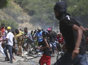 Aksi Warga Tuntut Minta Bantuan Hentikan Geng Kriminal di Haiti