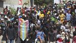 Aksi Warga Tuntut Minta Bantuan Hentikan Geng Kriminal di Haiti