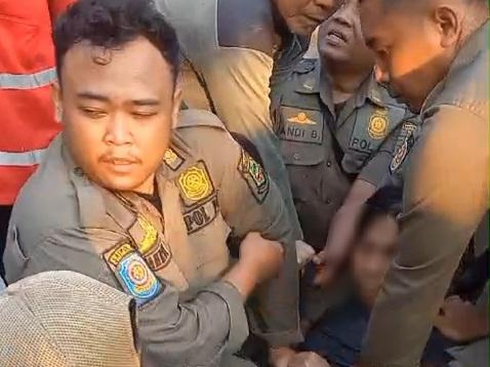 Anak aniaya ibu di Kota Mojokerto