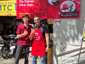 Berjuang untuk UMKM RI, GoFood Gandeng Fotolicious.id Makeover 100 UMKM