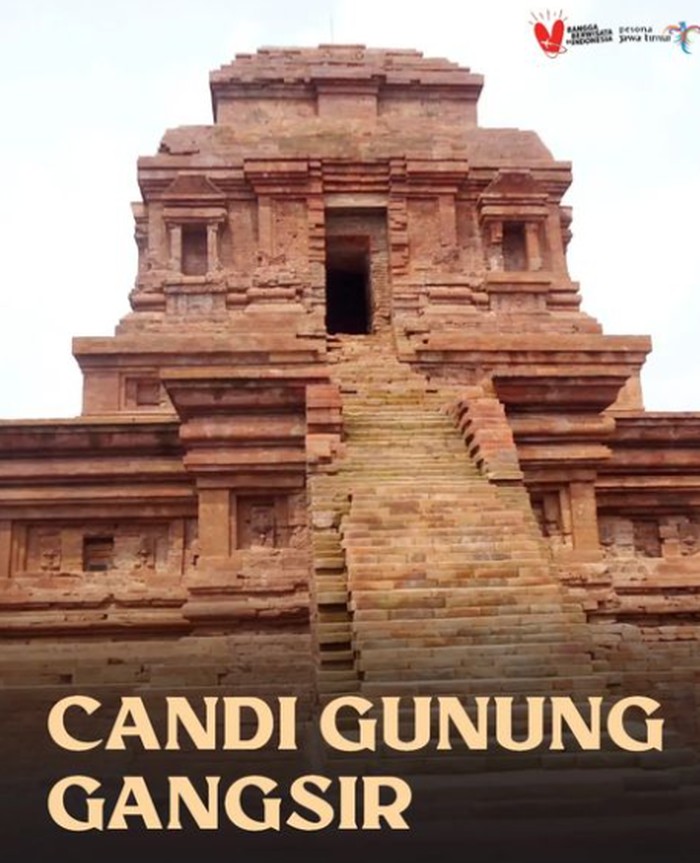 Candi Gunung Gangsir di Pasuruan.