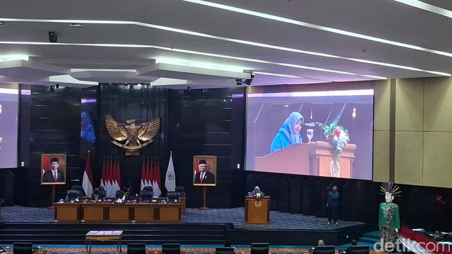 DPRD DKI Jakarta sahkan APBD Perubahan 2024