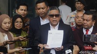 Hasto mengatakan pemeriksaannya hari ini berjalan baik. Dia juga mengaku tidak lagi merasa kedinginan saat diperiksa di Gedung KPK.