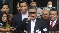 Hasto menjelaskan dalam pemeriksaan hari ini ia ditanya mengenai komunikasi yang pernah dilakukannya dengan salah satu tersangka di DJKA. Dia menyebut saat itu nomor ponselnya diberikan kepada tersangka tersebut. Menurut Hasto, tidak ada pertanyaan dalam pemeriksaannya hari ini yang berkaitan dengan aliran korupsi di kasus DJKA yang mengalir untuk kepentingan partai.