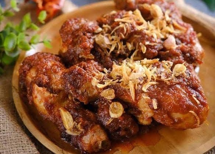 5 Fakta Ayam Masak Bom Khas Banjarmasin yang Unik