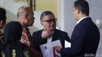 Hasto menyebutkan pemeriksaannya hari ini juga berkaitan dengan kapasitasnya yang pernah menjabat sekretaris pemenangan tim kampanye Jokowi-Maruf Amin pada Pilpres 2019.  