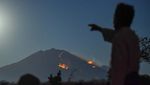 Penampakan Kebakaran Hutan di Gunung Merapi Ungup-ungup Banyuwangi