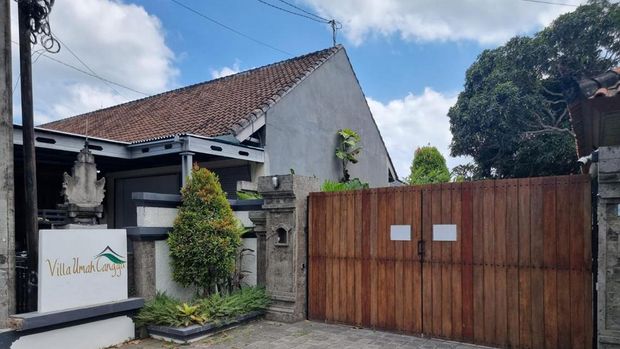 Kejagung melakukan penyitaan 1 unit villa di Bali Milik Tersangka Hendry Lie dalam Perkara Komoditas Timah. (Dok. Kejaksaan Agung)